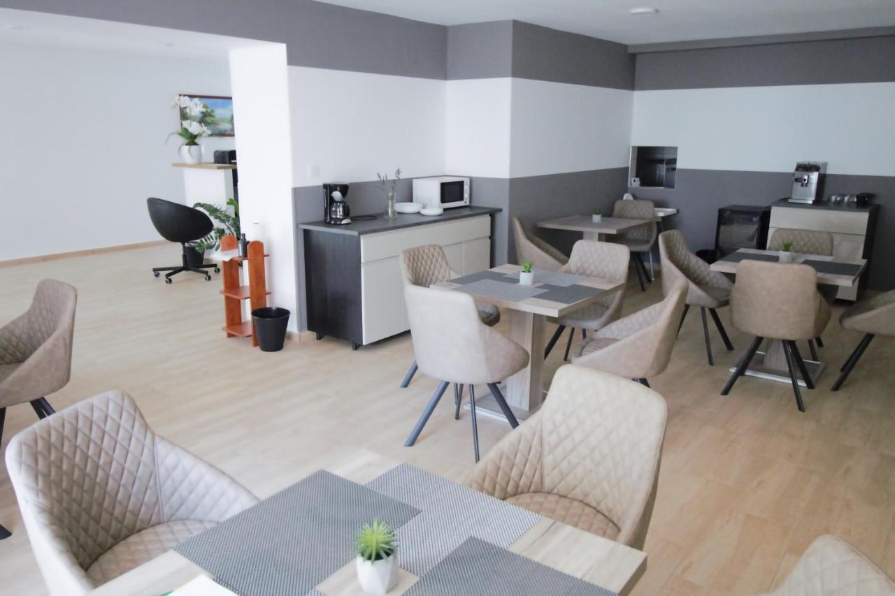 Szitakoeto Panzio Hotell Tiszafüred Exteriör bild